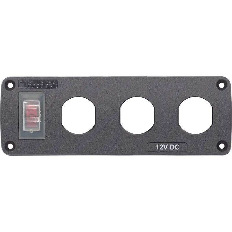 Blue Sea 4367 Water Resistant Usb Accessory Panel - 15A Circuit Breaker, 3X Blank Apertures [4367] 1