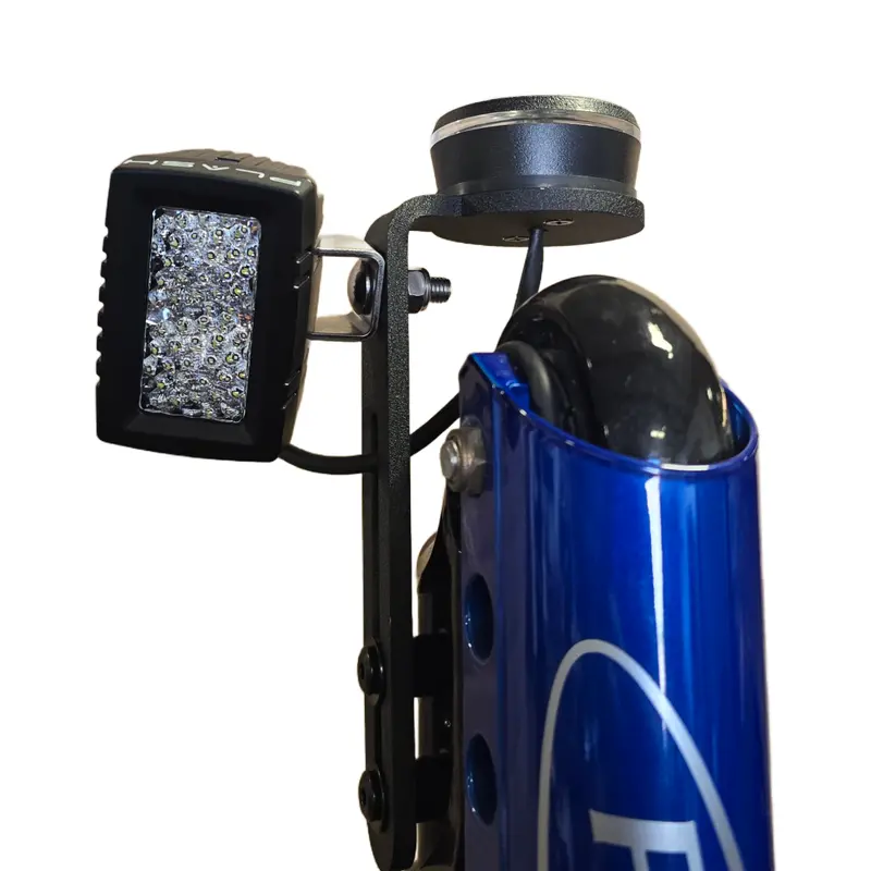 Mealey Marine Ultimate Anchor Light 1
