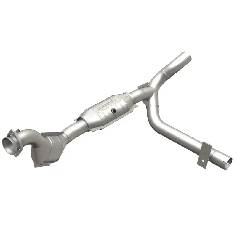 Magnaflow Direct-Fit Catalytic Converter For 2001+ Ford Trucks With 4.6L V8 Engine 2
